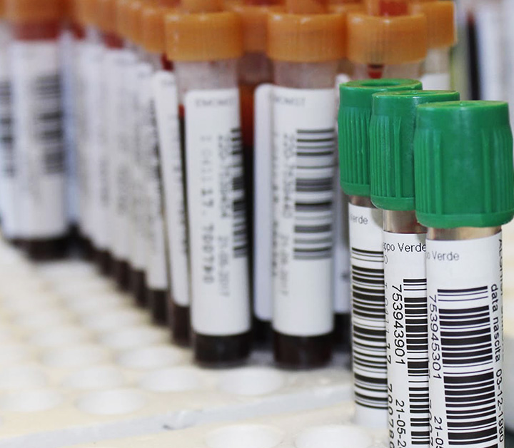 Read Wide Barcodes at Close Range